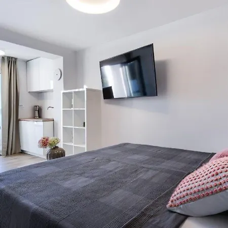 Hébergement de vacances Exklusive Mit Privatem Pool 50 Meter Zum