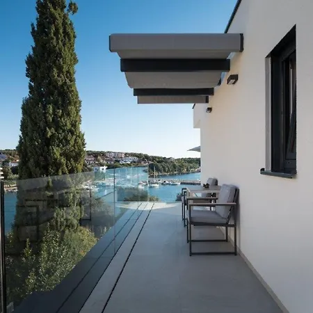Exklusive Mit Privatem Pool 50 Meter Zum Hébergement de vacances *